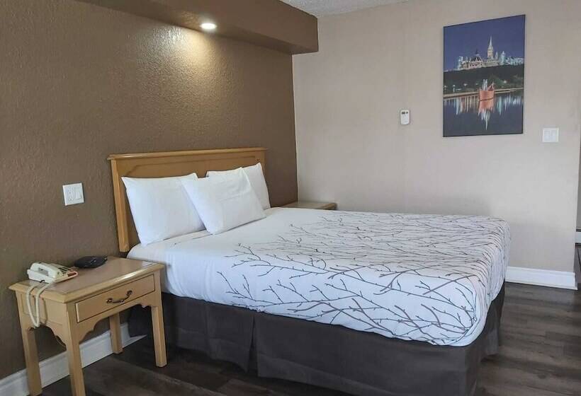 فندق على الطريق Arnprior Motor Inn