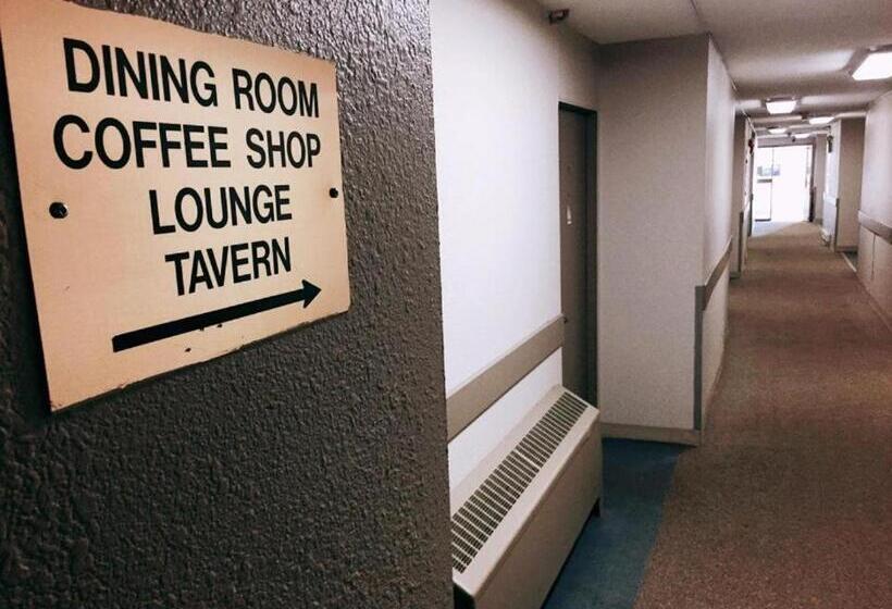 فندق على الطريق Hi Valley Motor Inn