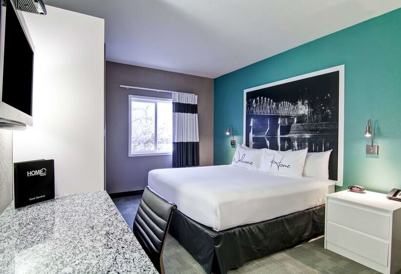 فندق على الطريق Home Inn Medicine Hat