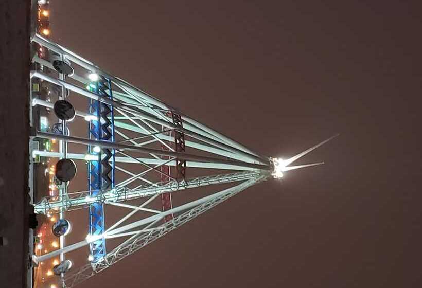 فندق على الطريق Home Inn Medicine Hat