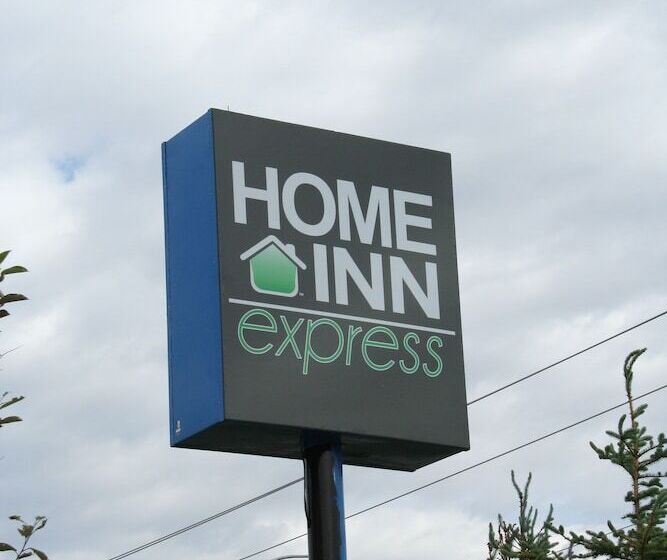 מוטל Home Inn Medicine Hat