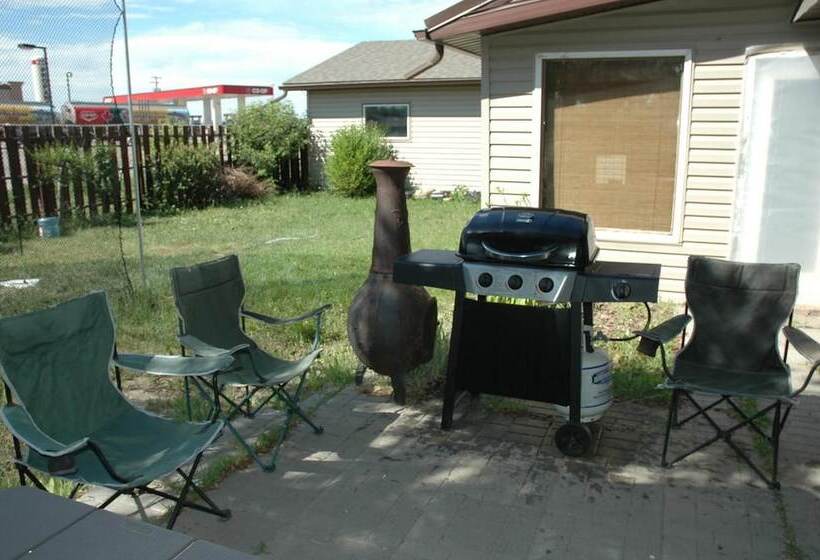 فندق على الطريق Inn Of The South