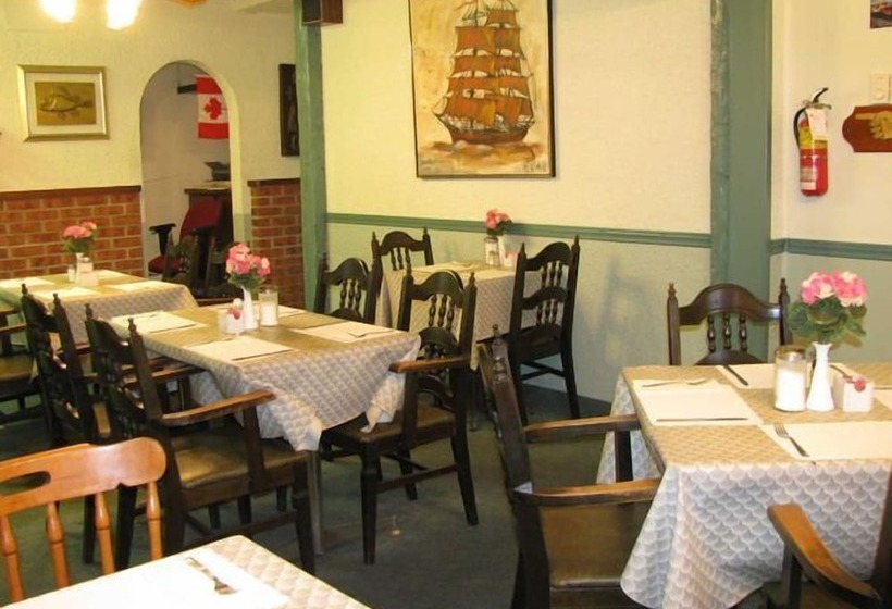 فندق على الطريق Meaford Inn