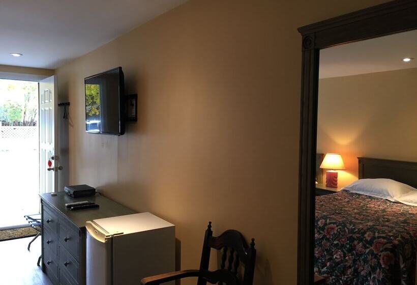 فندق على الطريق Meaford Inn