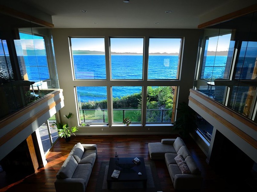 Points West Oceanfront Resort