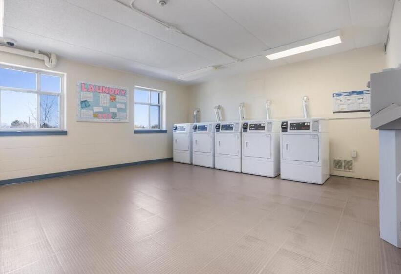 Residence & Conference Centre  Welland