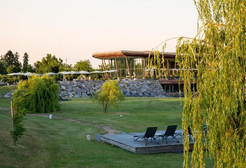 منتجع Barriere Ribeauville