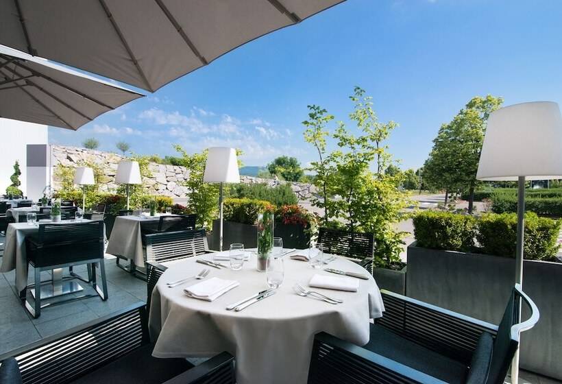 منتجع Barriere Ribeauville