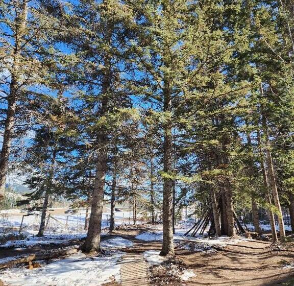 Курорт Sunset Mountain Inn