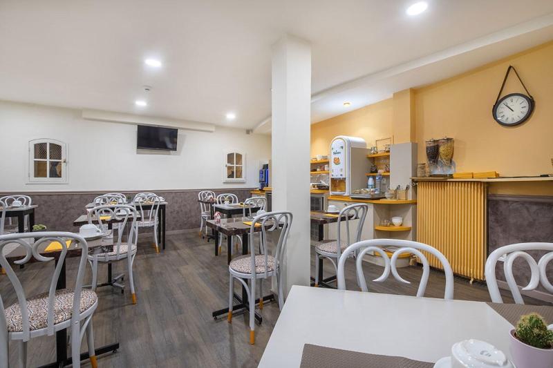 Royal Hotel Versailles