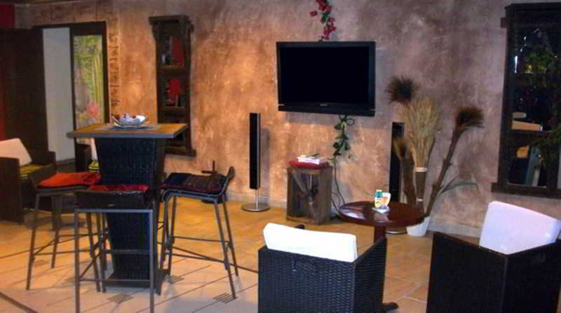 The Originals City, Hôtel Le Village Provençal, Aixenprovence Nord