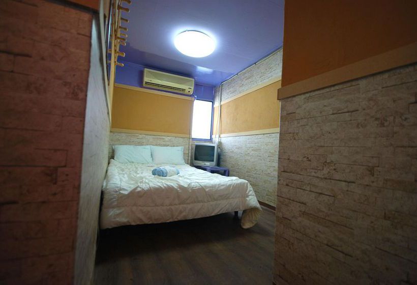 Albergue H2o Guesthouse