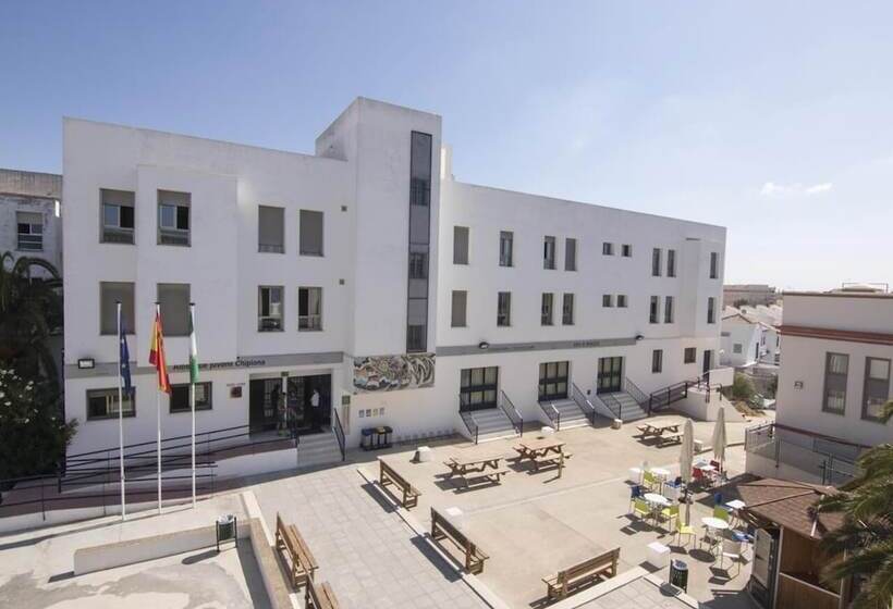 Albergue Inturjoven Chipiona   Hostel