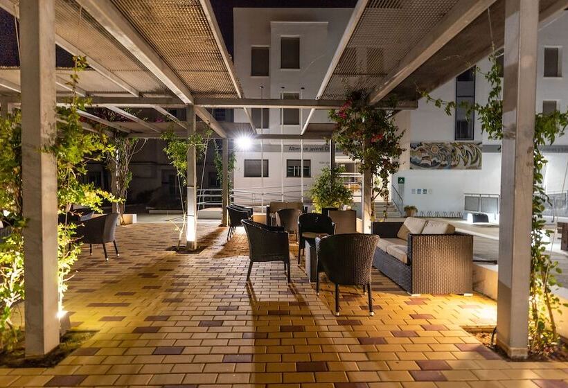 Albergue Inturjoven Chipiona   Hostel