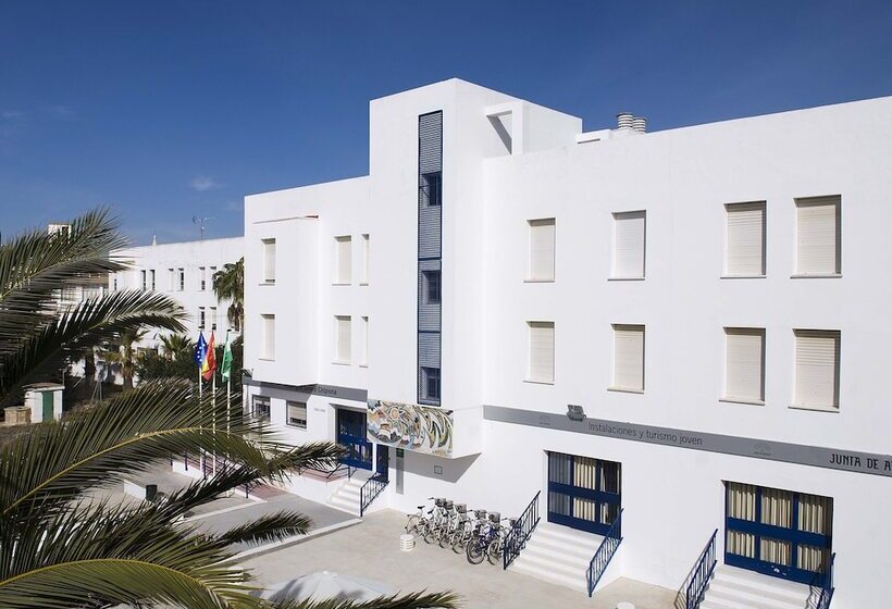 Albergue Inturjoven Chipiona   Hostel
