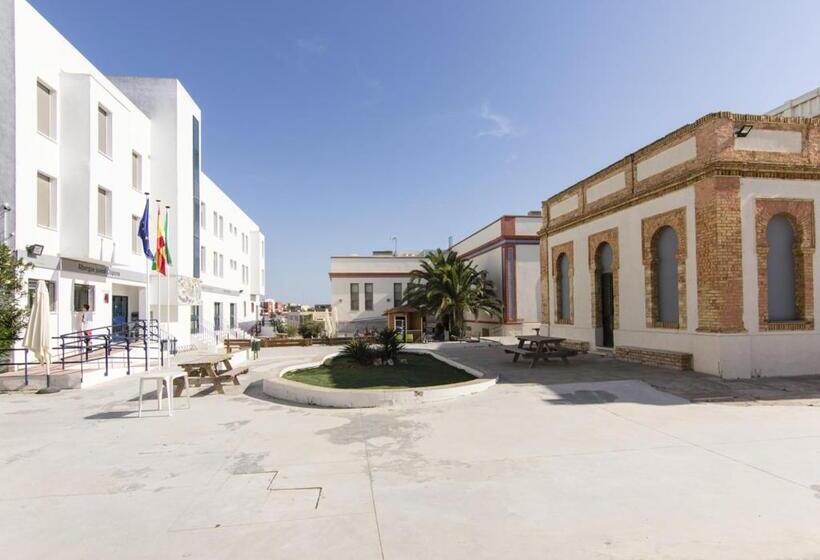 Albergue Inturjoven Chipiona   Hostel
