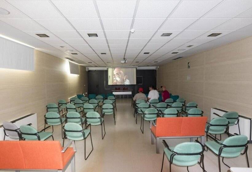 Albergue Inturjoven Chipiona   Hostel