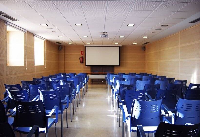 Albergue Inturjoven Chipiona   Hostel