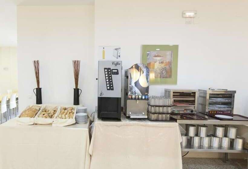 Albergue Inturjoven Chipiona   Hostel