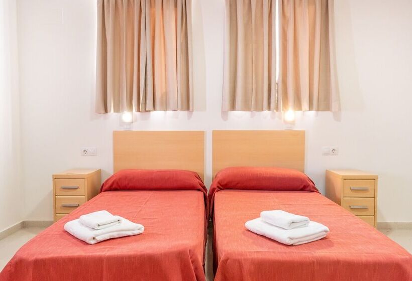 Albergue Inturjoven Chipiona   Hostel