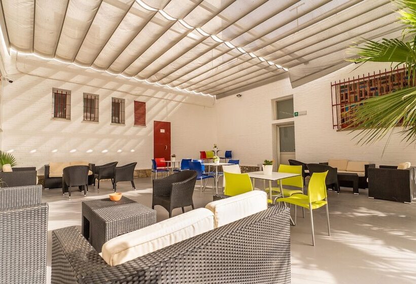 Albergue Inturjoven Jerez De La Frontera
