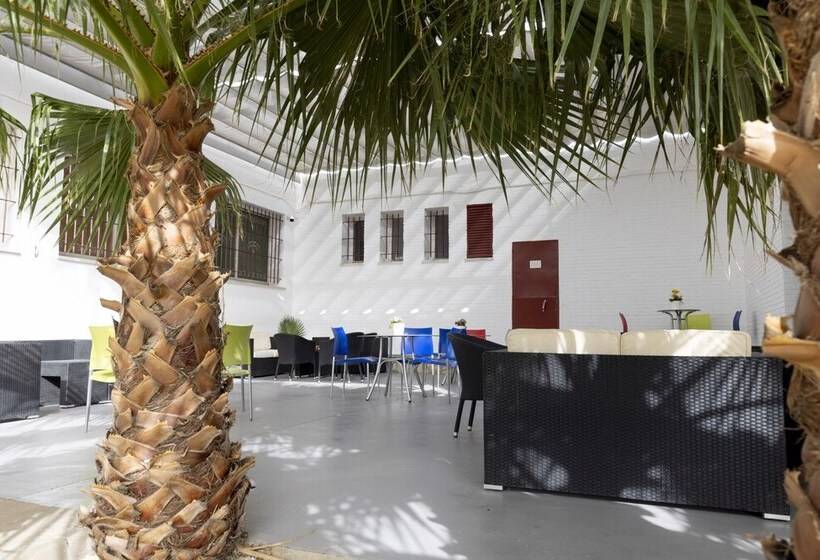 Albergue Inturjoven Jerez De La Frontera