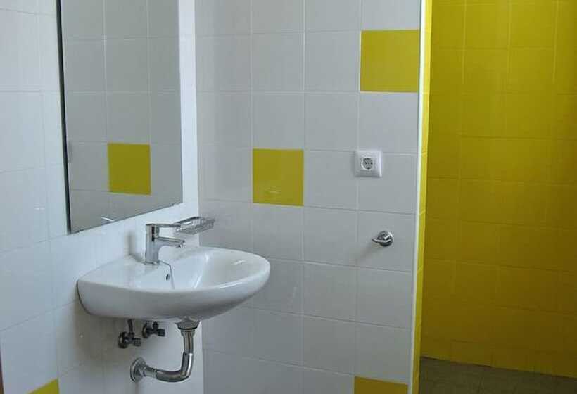 Albergue Inturjoven Jerez De La Frontera