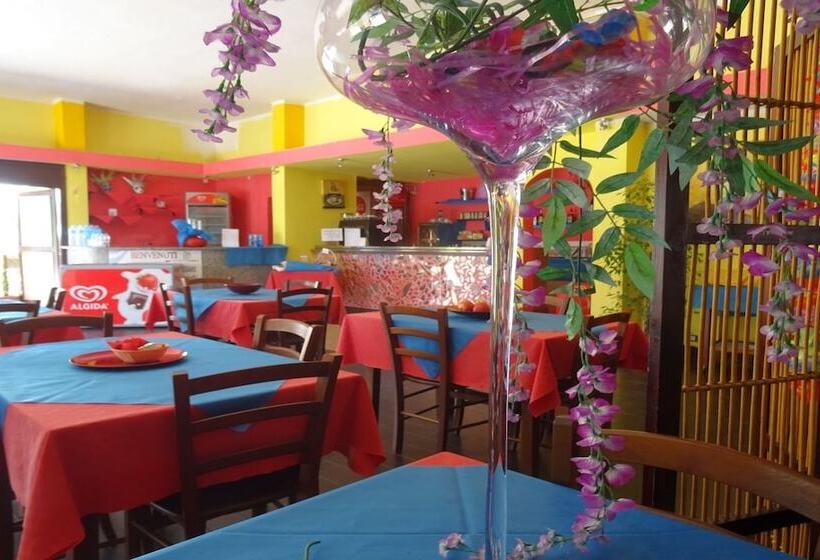 Общежитие Villaggio Camping Nurral