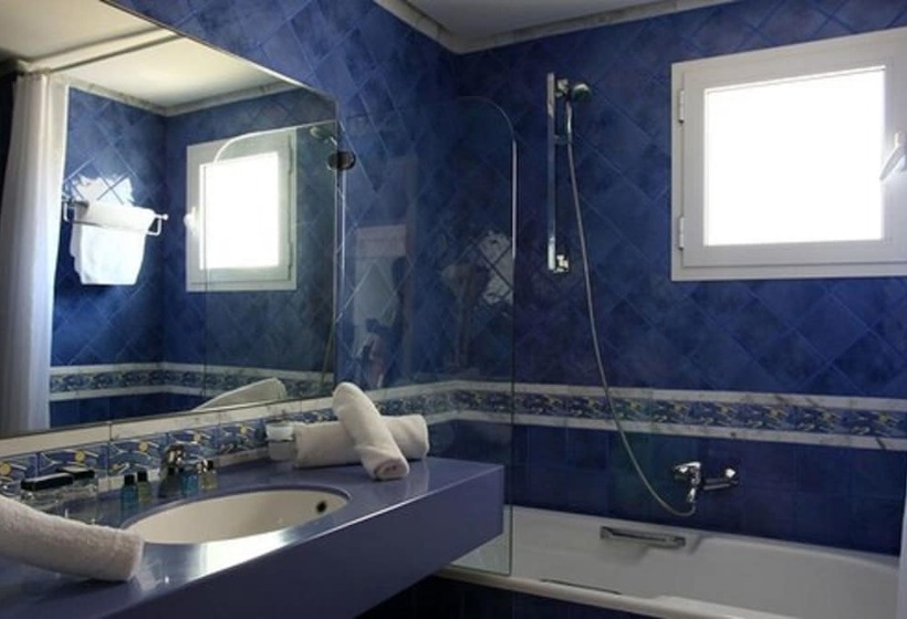 Andalucia Beach Hotel & Residence