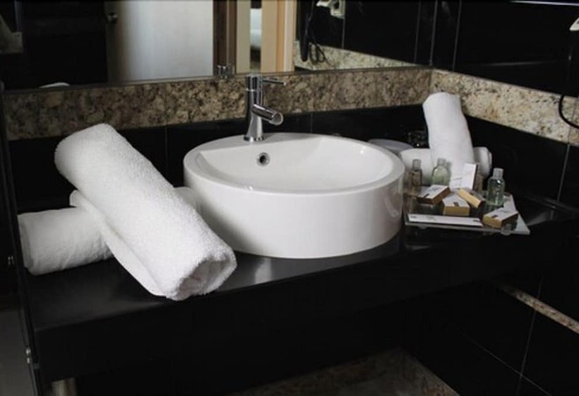 Andalucia Beach Hotel & Residence