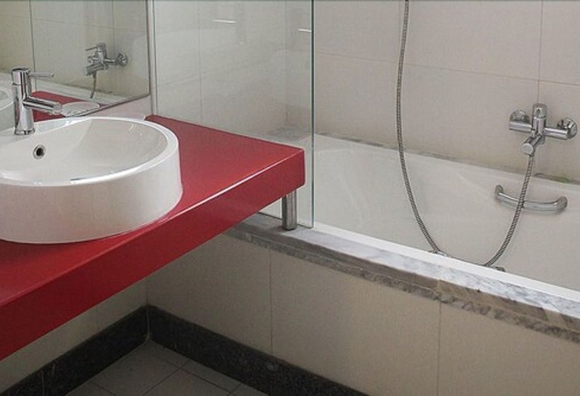 Andalucia Beach Hotel & Residence