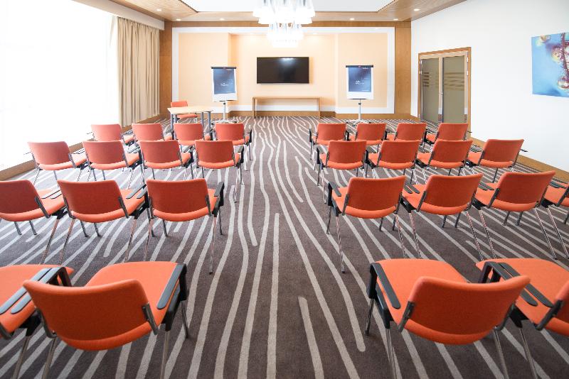 Aparthotel Adagio Fujairah