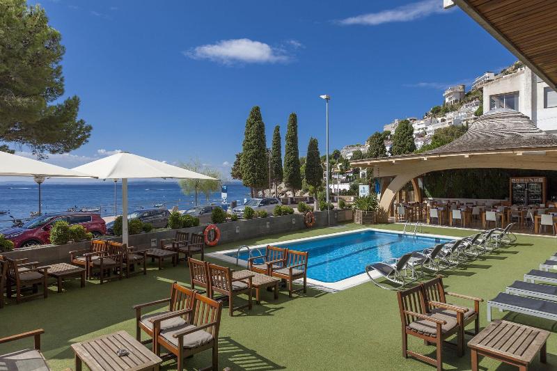 Apartamentos Canyelles Marina 3000