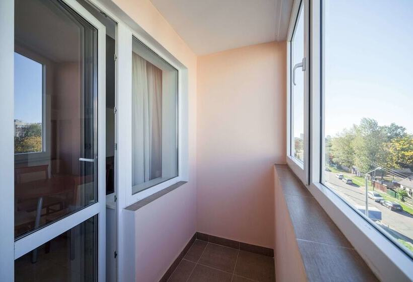 Apartment Complex Comfort