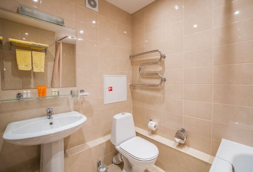 Apartment Complex Comfort