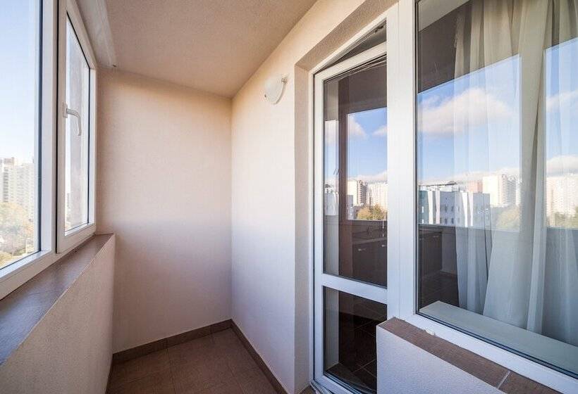 Apartment Complex Comfort