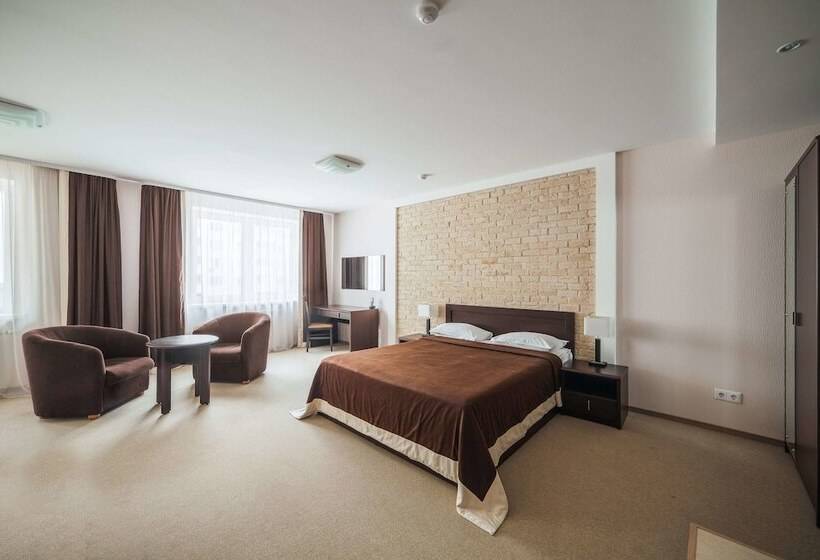 Apartment Complex Comfort