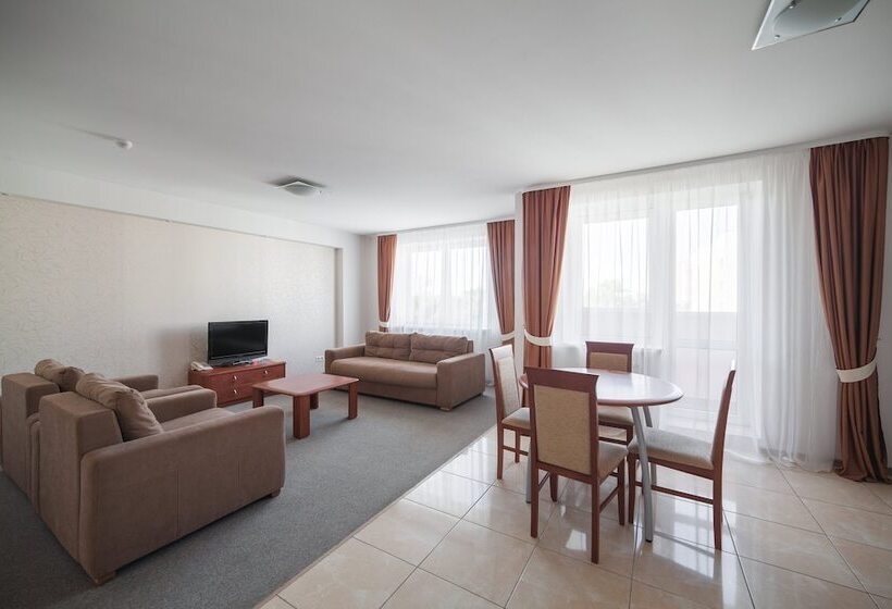 Apartment Complex Comfort