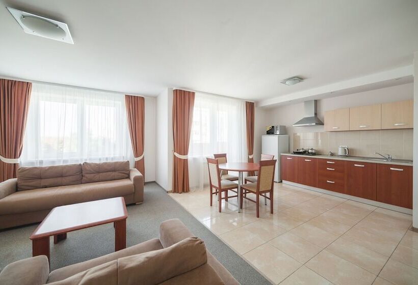 Apartment Complex Comfort