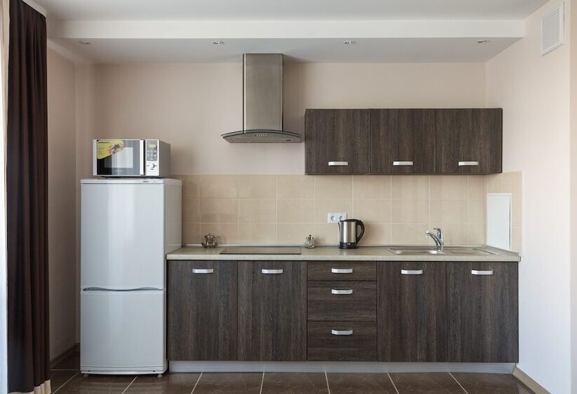 Apartment Complex Comfort