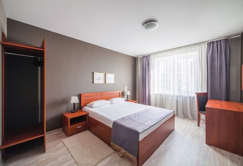 Apartment Complex Comfort