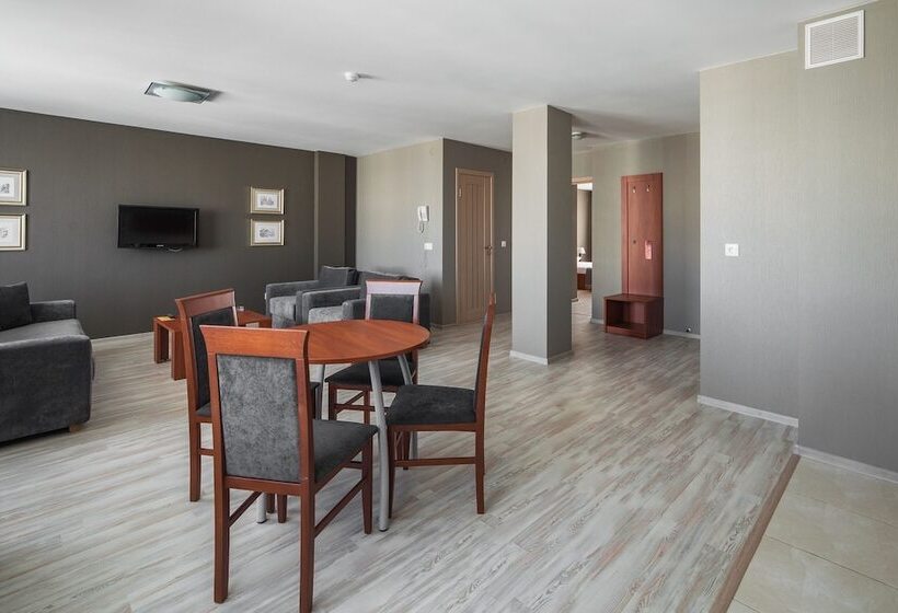 Apartment Complex Comfort