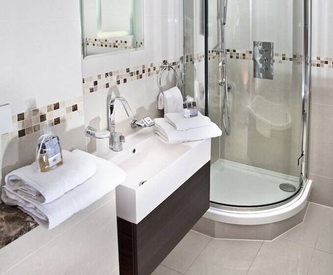 Arlington House Apartments