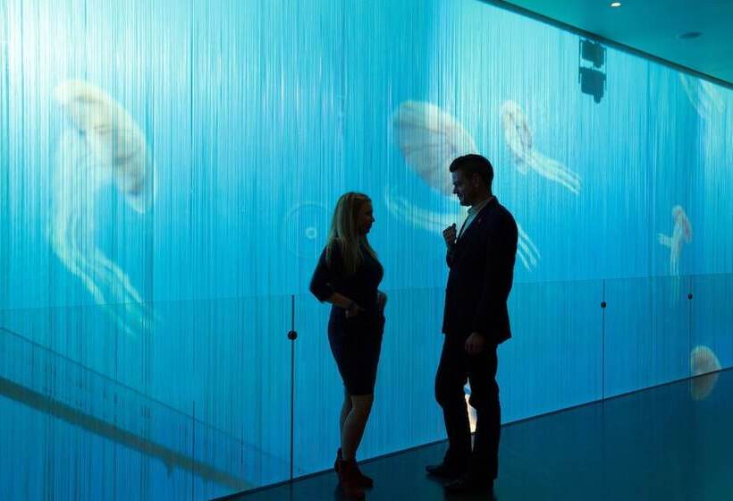 Art Otel Amsterdam, Powered By Radisson Hotels