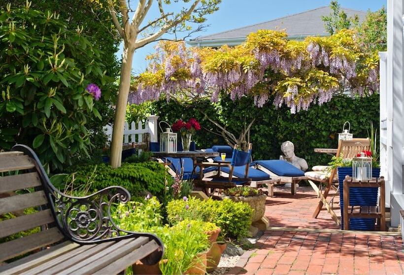 민박 Benchmark Inn