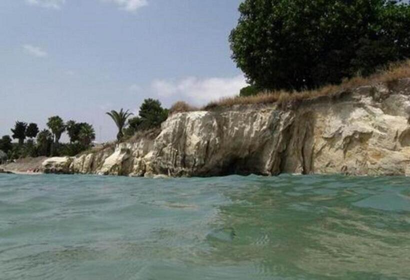 住宿加早餐 Il Mirto E La Rosa