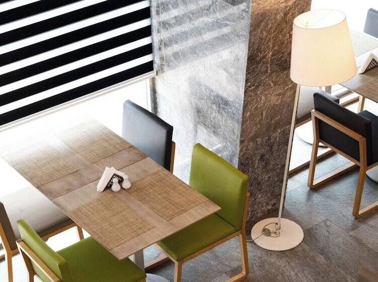 تختخواب و صبحانه Onomo Hotel Rabat Medina