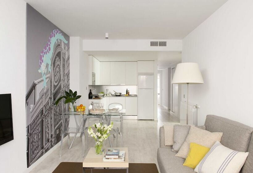 Eric Vökel Boutique Apartments   Atocha Suites