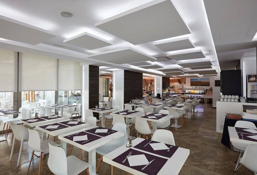 Flamingo Beach Resort   Adults Recommended