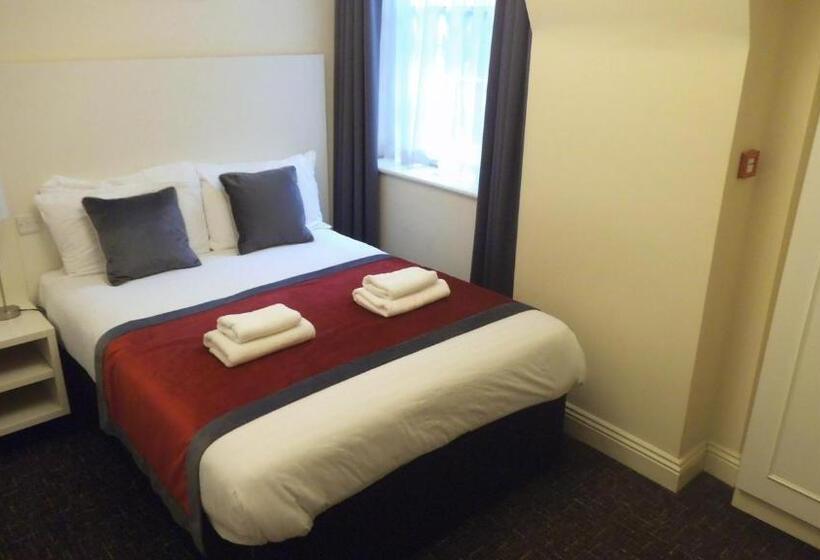 فندق فئة نجمة واحدة Arran House